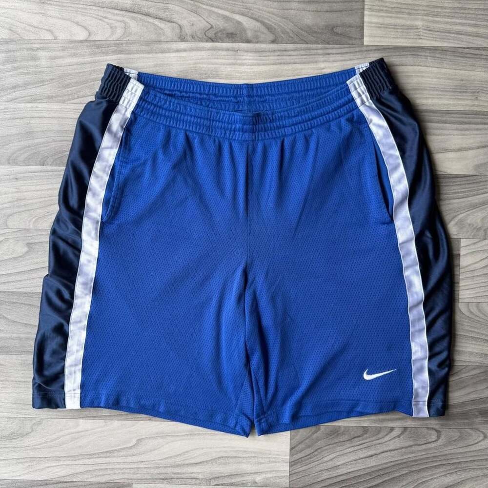 Nike Mesh Basketball Shorts Size XL Blue Y2K Athletic Striped